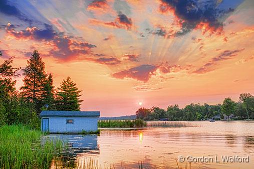 Kennedy Bay Sunrise_25231-2.jpg - Photographed near Lindsay, Ontario, Canada.